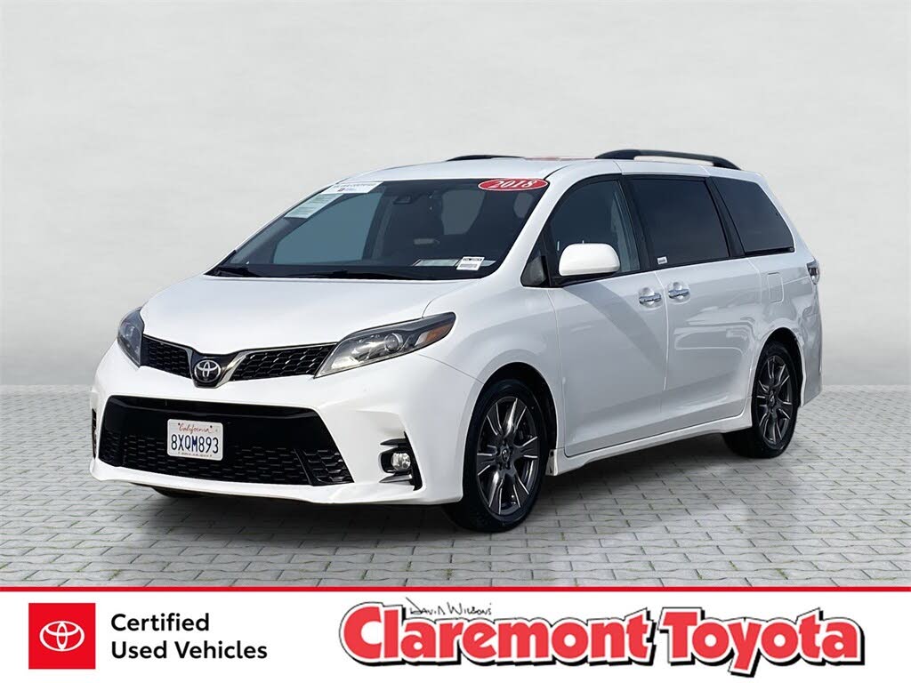 2018 Toyota Sienna SE 8-Passenger FWD