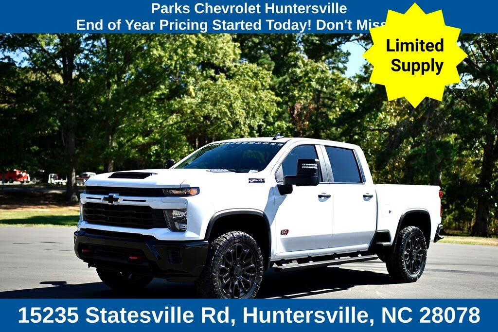 2026 Chevrolet Silverado 2500HD Custom Crew Cab 4WD