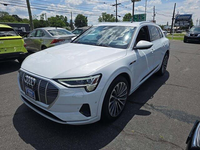 2019 Audi e-tron Prestige quattro AWD