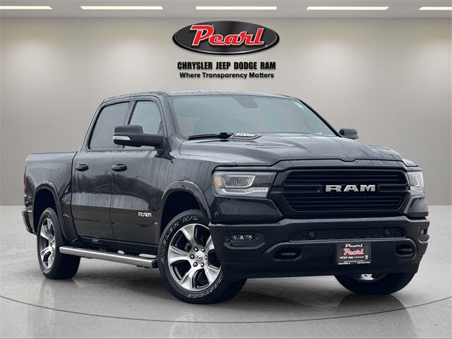 2020 RAM 1500 Laramie Crew Cab 4WD