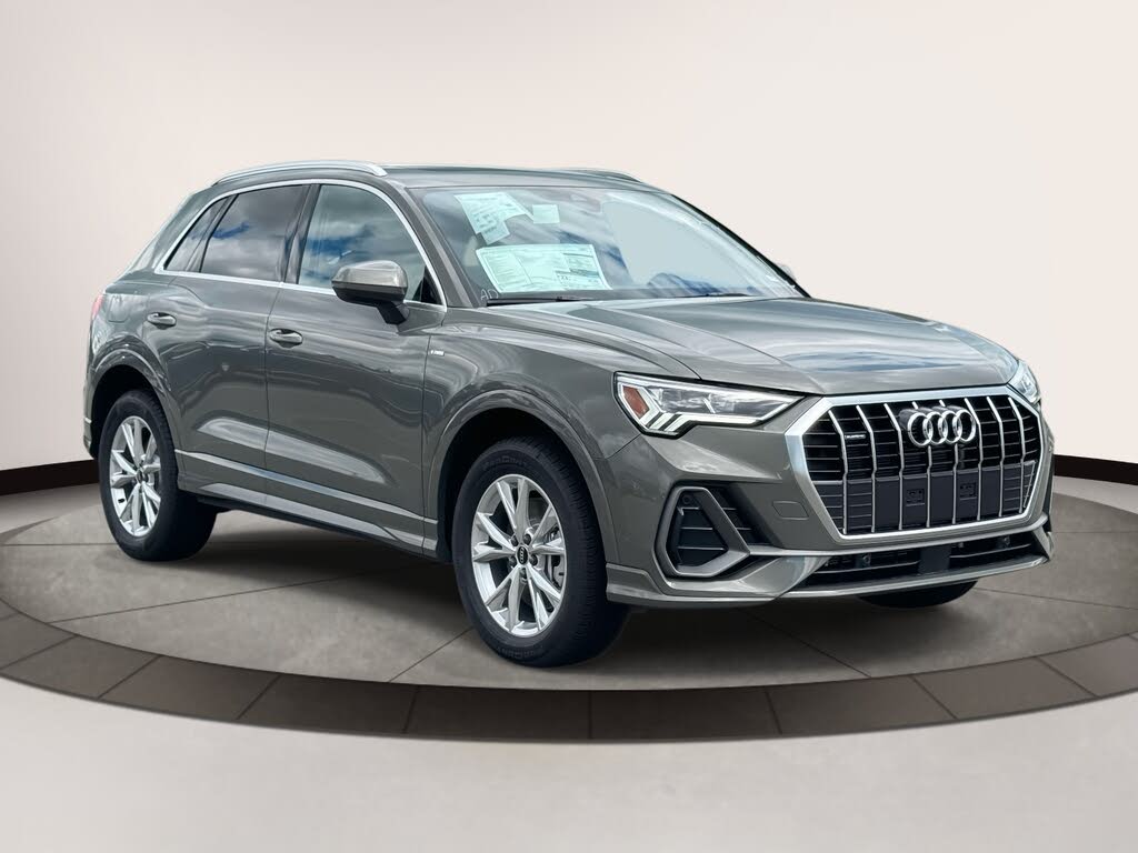 2025 Audi Q3 quattro Premium S Line 45 TFSI