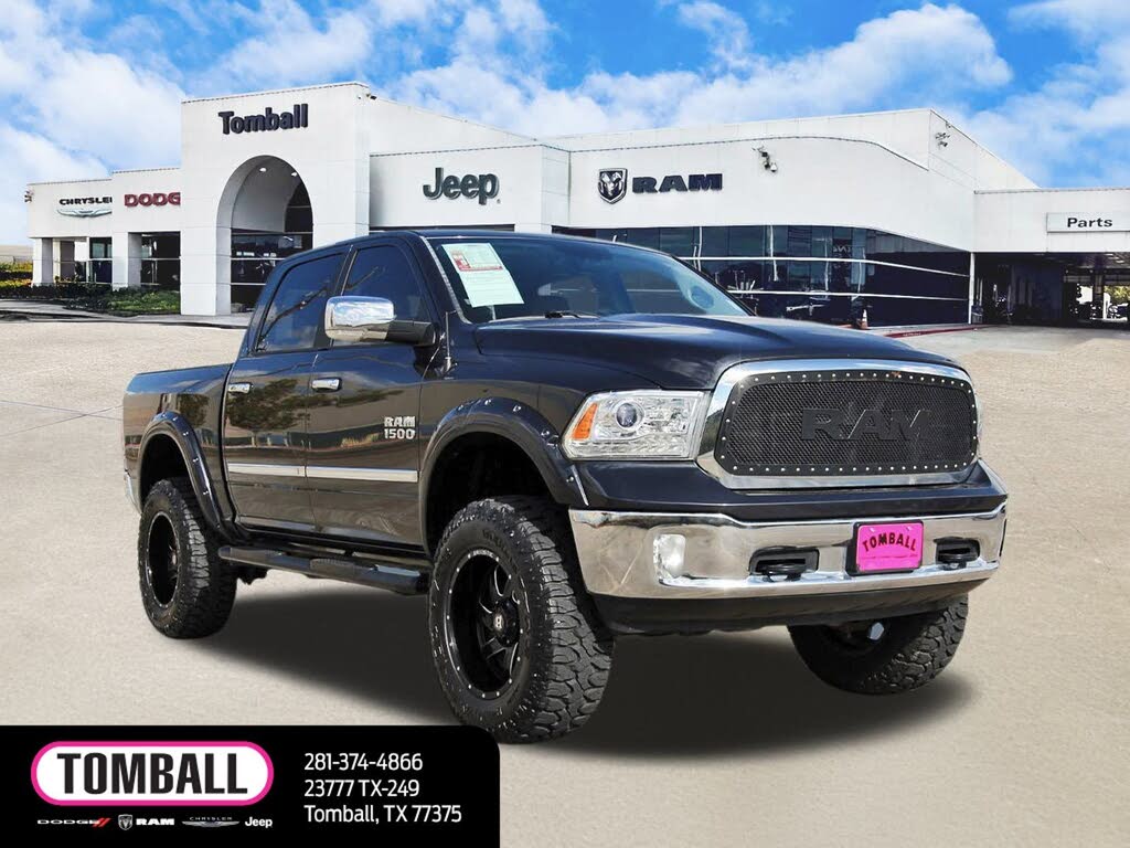 2018 RAM 1500 Laramie Crew Cab 4WD