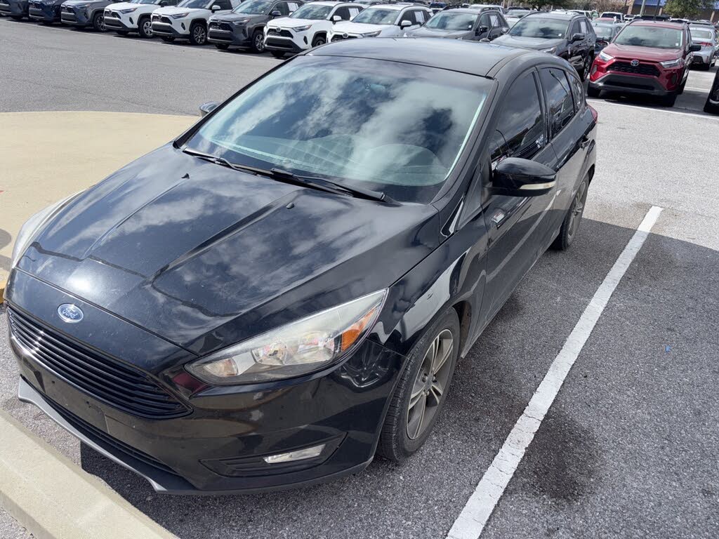 2016 Ford Focus SE Hatchback