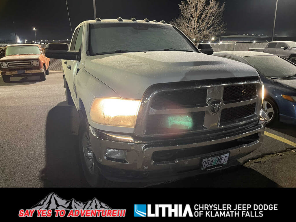 2017 RAM 3500 SLT Crew Cab LB 4WD