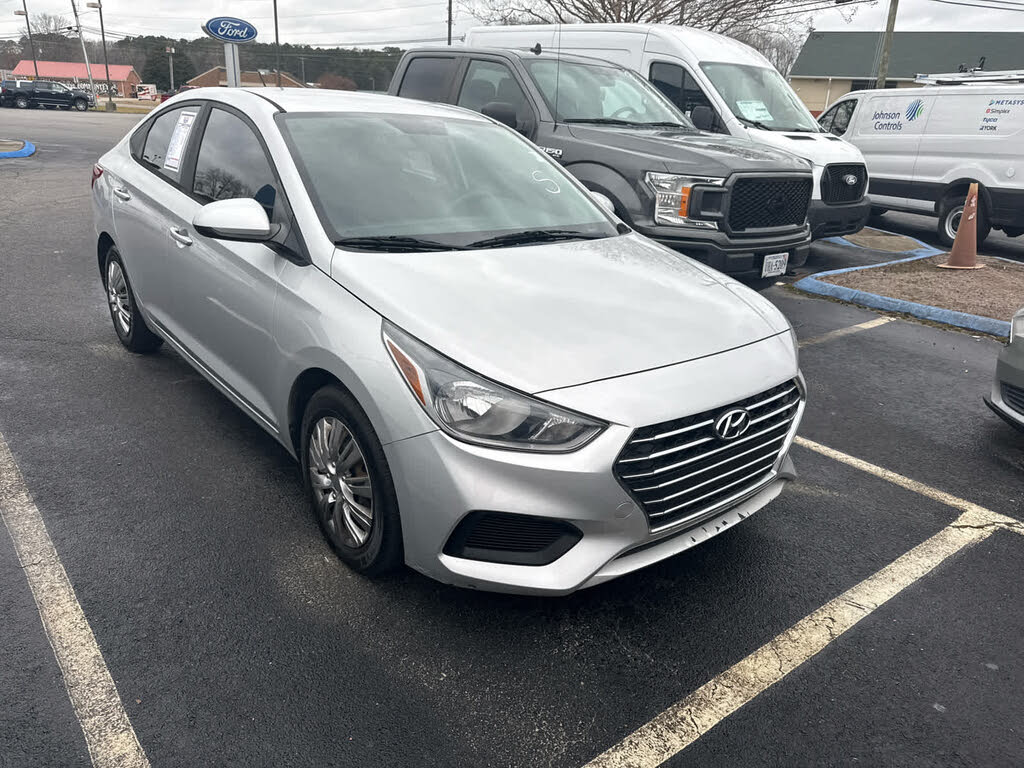 2019 Hyundai Accent SE Sedan FWD