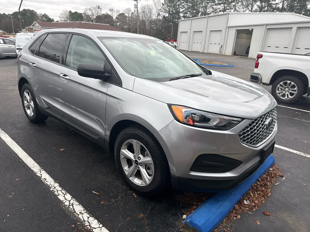 2023 Ford Edge SE AWD