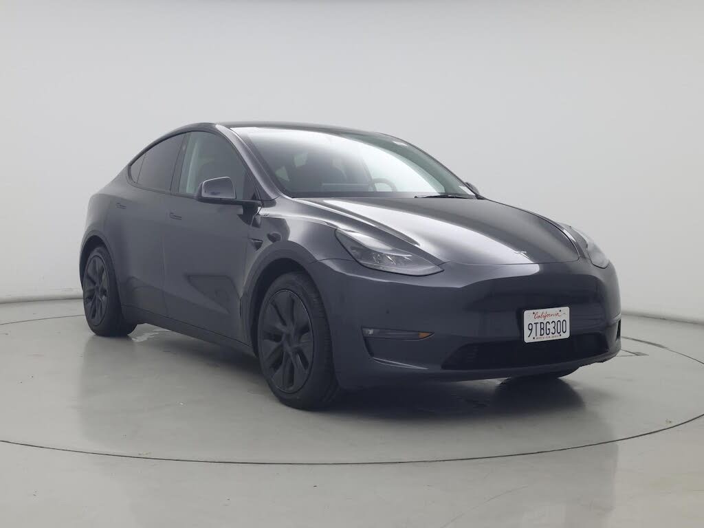 2025 Tesla Model Y Long Range AWD
