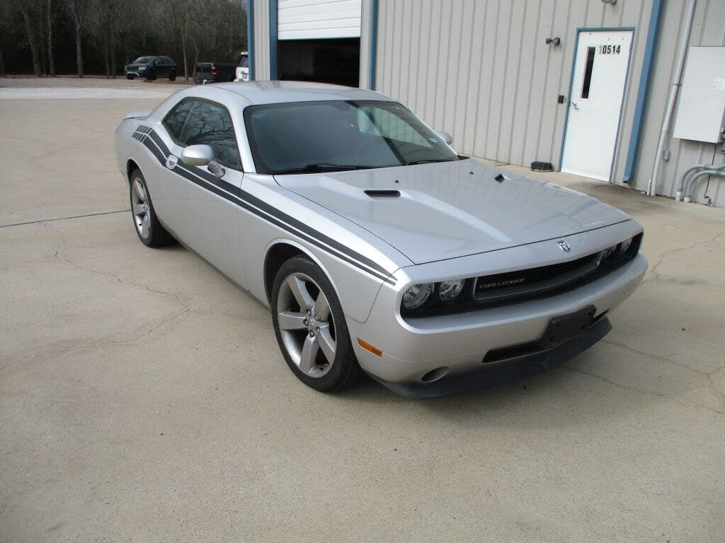 2010 Dodge Challenger SE RWD