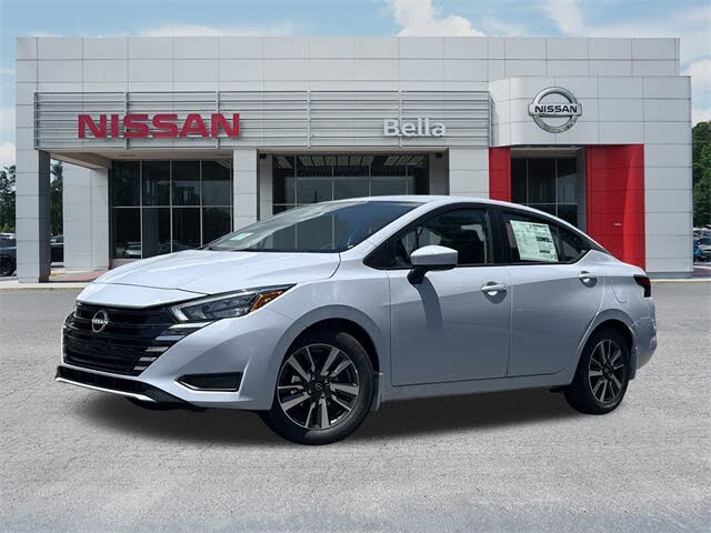 2025 Nissan Versa SV FWD