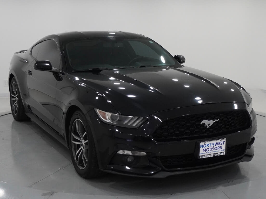 2017 Ford Mustang EcoBoost Premium Coupe RWD