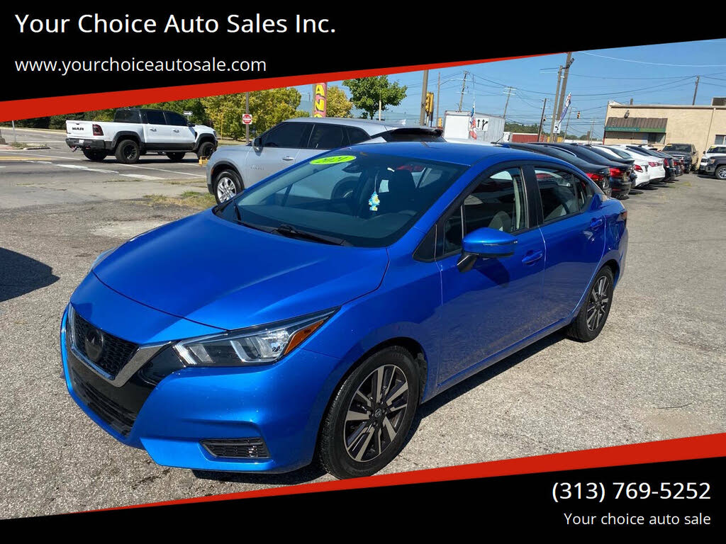 2021 Nissan Versa SV FWD