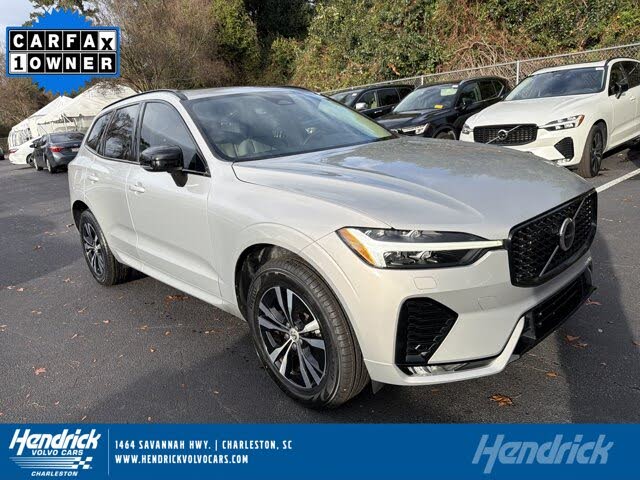 2024 Volvo XC60 B5 Core Dark Theme AWD