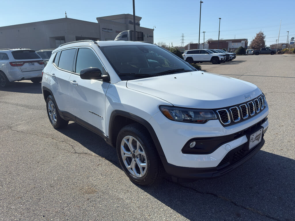 2026 Jeep Compass Latitude 4WD