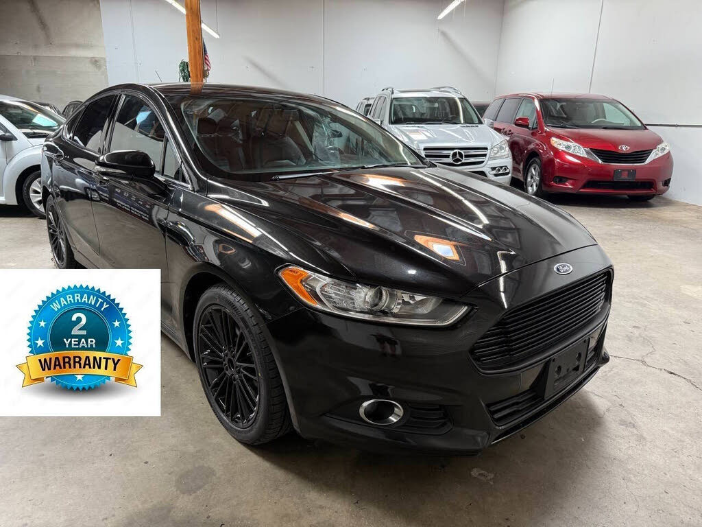 2013 Ford Fusion Hybrid SE FWD