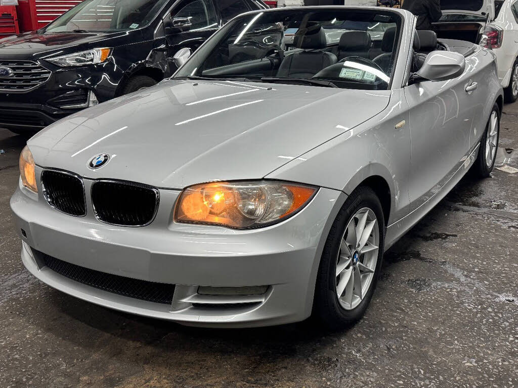 2011 BMW 1 Series 128i Convertible RWD