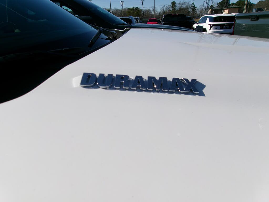 2026 Chevrolet Silverado 1500 LTZ Crew Cab 4WD