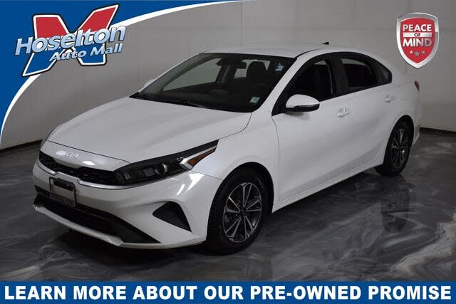 2023 Kia Forte LXS FWD