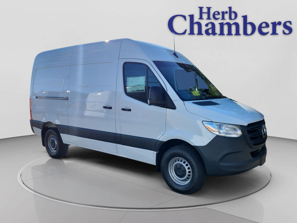 2026 Mercedes-Benz Sprinter Cargo 2500 144 RWD
