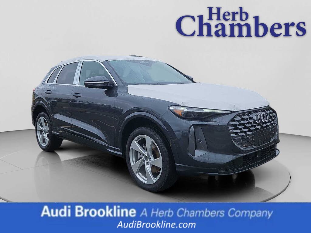 2025 Audi Q5 quattro Premium Plus 40 TFSI