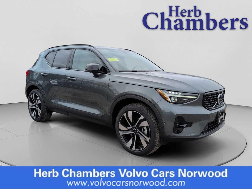2026 Volvo XC40 B5 Ultra AWD