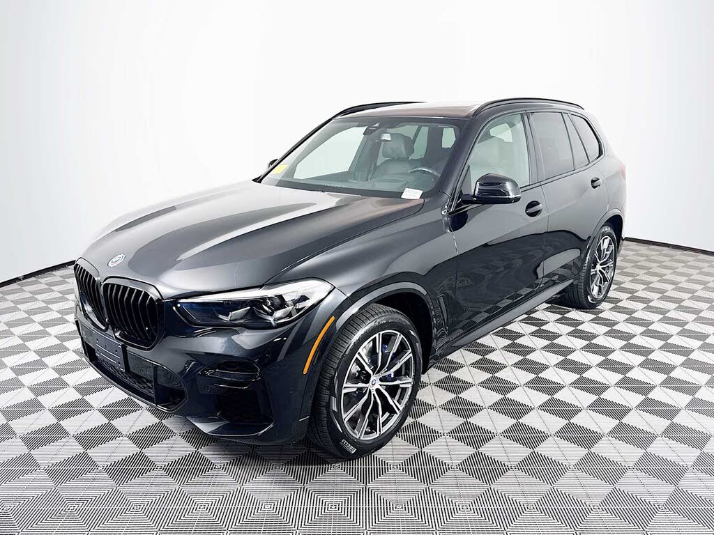 2023 BMW X5 M50i xDrive AWD