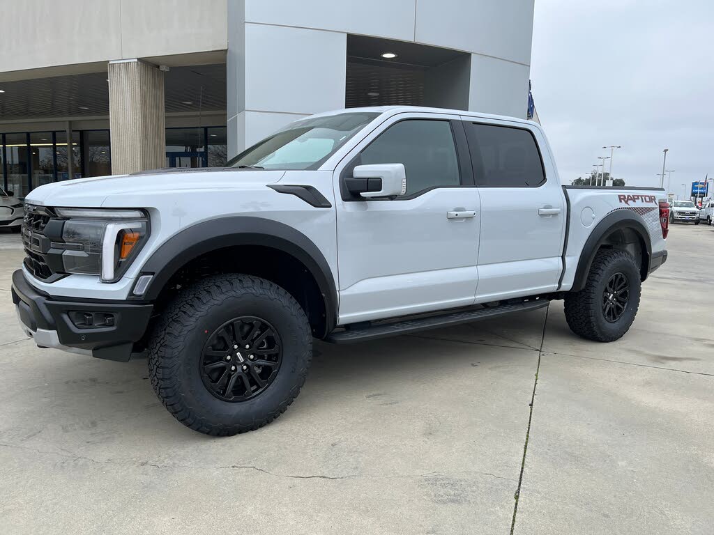2025 Ford F-150 Raptor SuperCrew 4WD