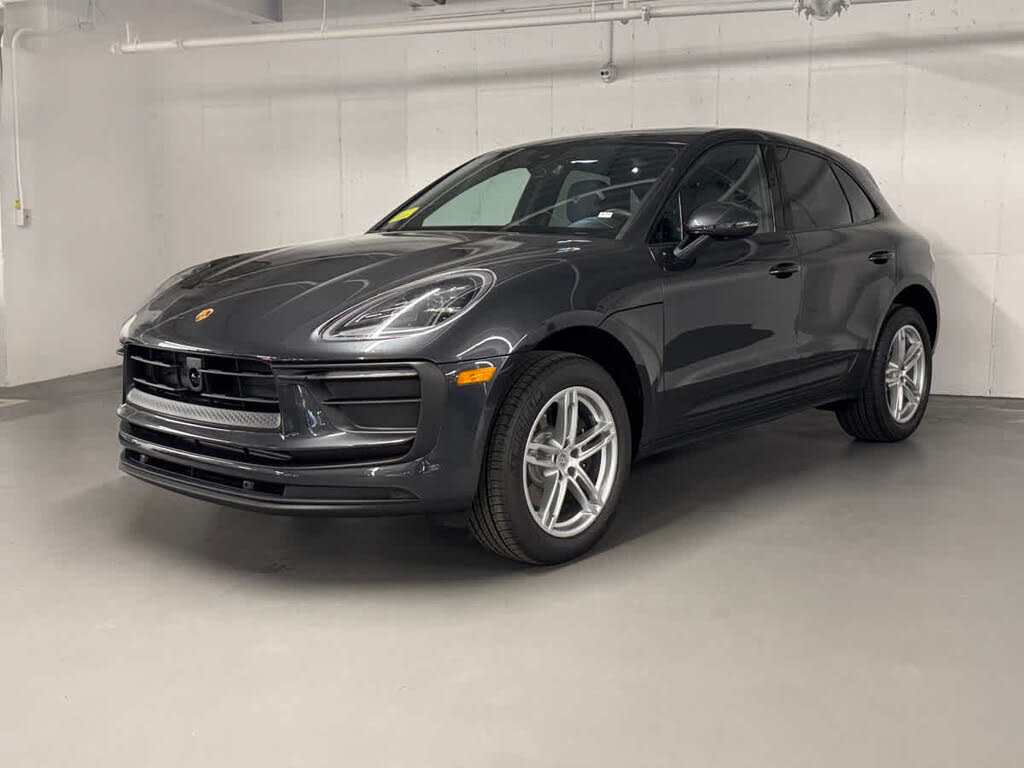 2025 Porsche Macan