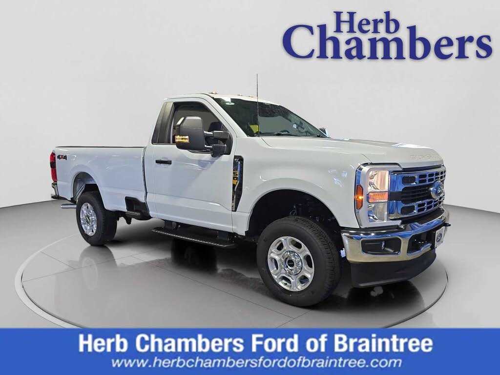 2025 Ford F-250 Super Duty XLT Regular Cab LB 4WD