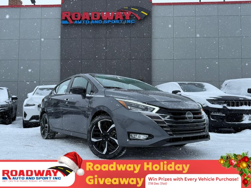 2024 Nissan Versa SR FWD