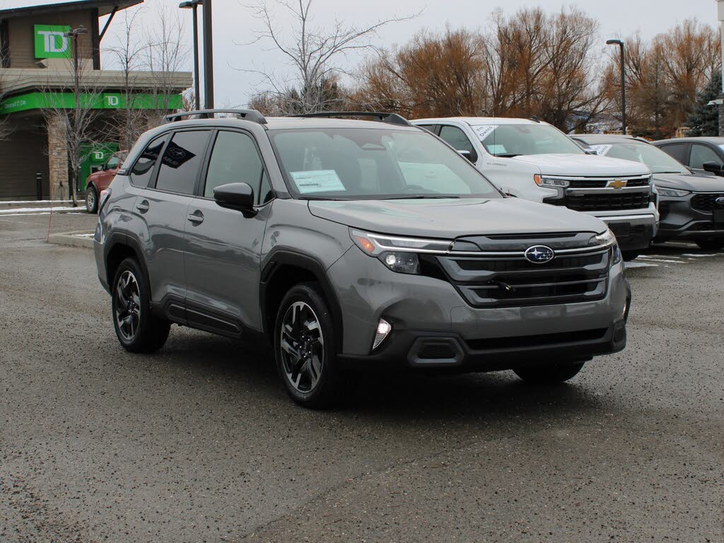 Subaru Forester Limited Crossover AWD 2026