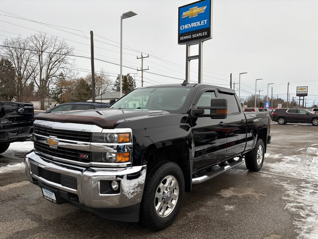 2015 Chevrolet Silverado 2500HD LT Crew Cab 4WD