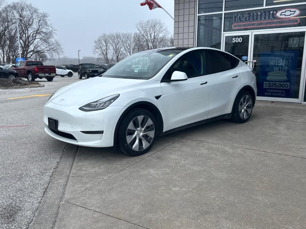 2021 Tesla Model Y Standard Range RWD