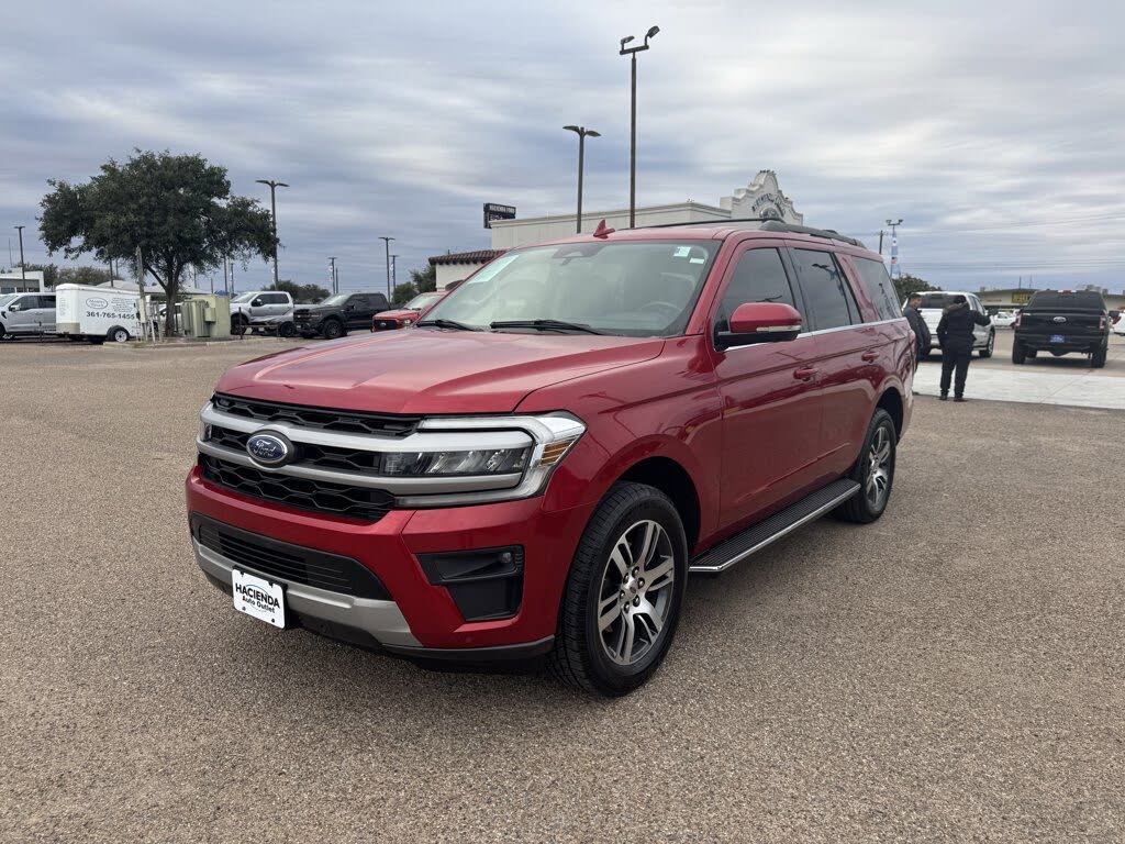 2022 Ford Expedition XLT RWD