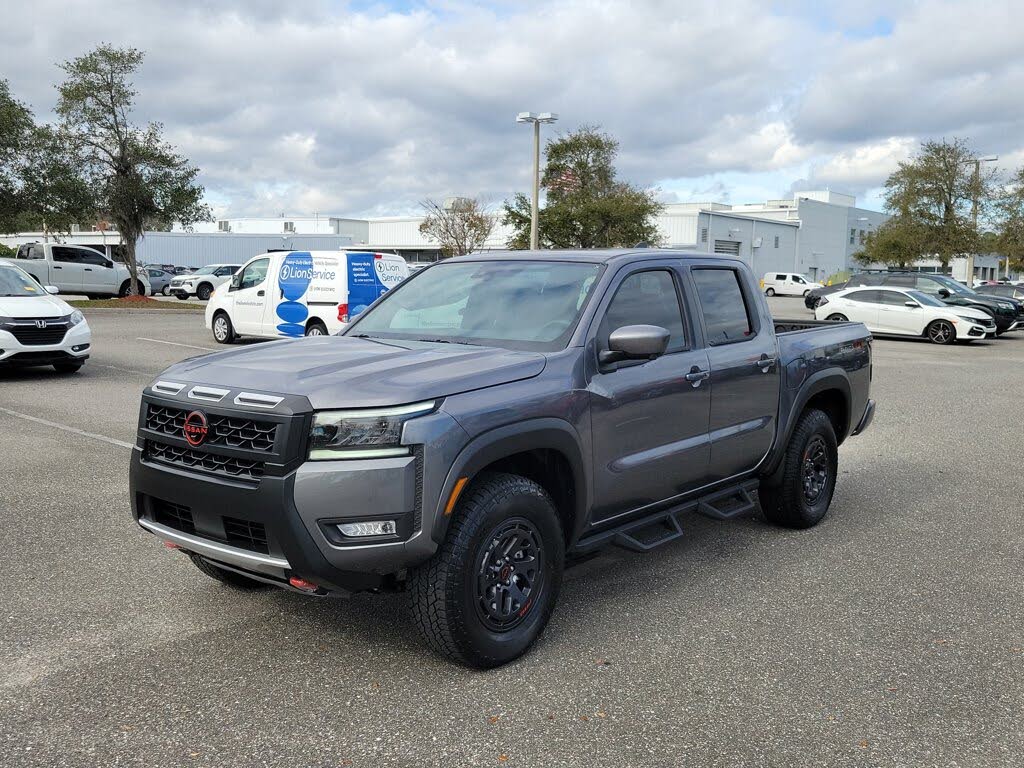 2026 Nissan Frontier PRO-4X Crew Cab 4WD