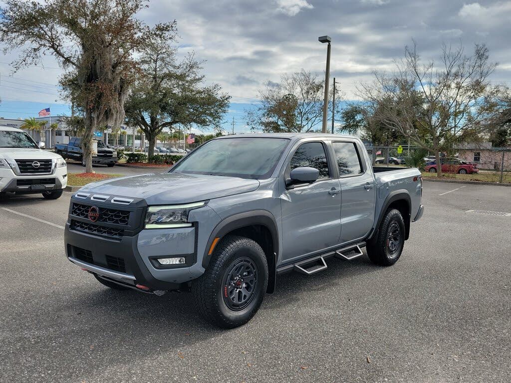 2026 Nissan Frontier PRO-4X Crew Cab 4WD
