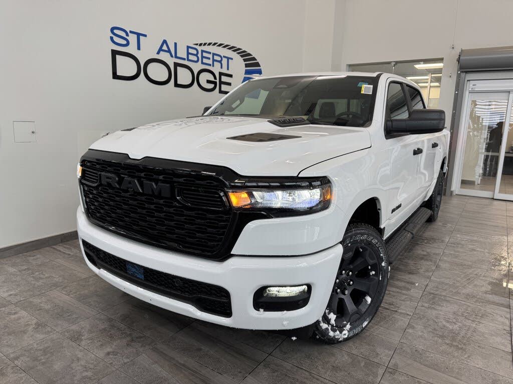 2025 RAM 1500 Tradesman Crew Cab 4WD