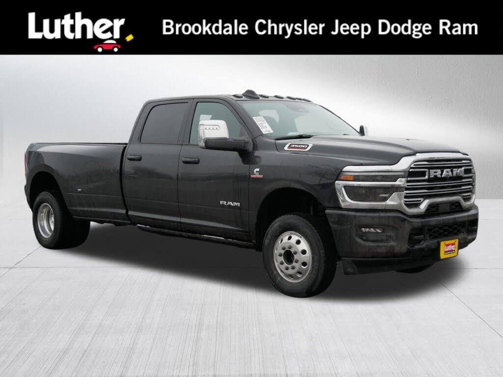 2026 RAM 3500 Laramie Crew Cab LB DRW 4WD
