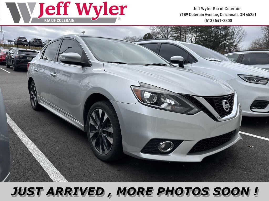 2018 Nissan Sentra SR FWD
