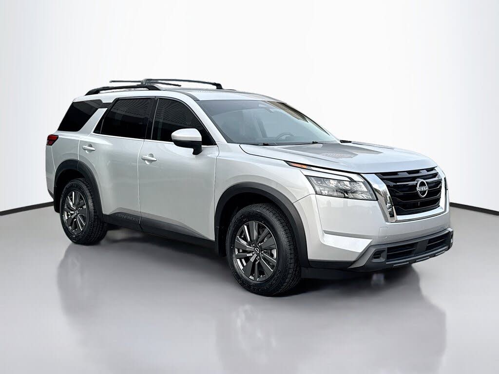 2024 Nissan Pathfinder SV 4WD