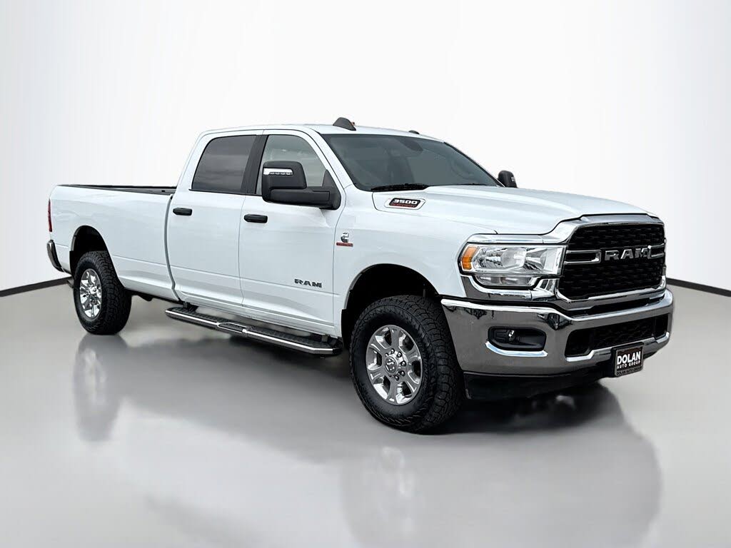 2024 RAM 3500 Big Horn Crew Cab LB 4WD