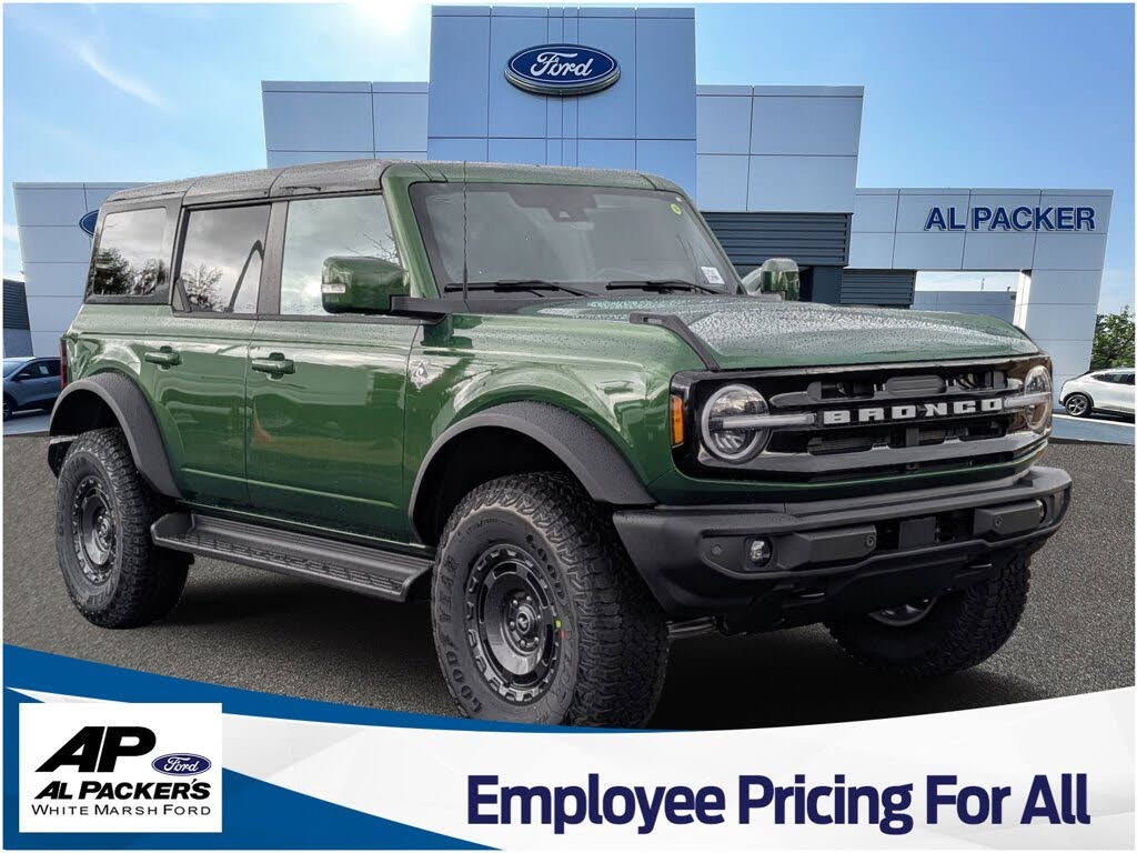 2025 Ford Bronco Outer Banks 4-Door 4WD