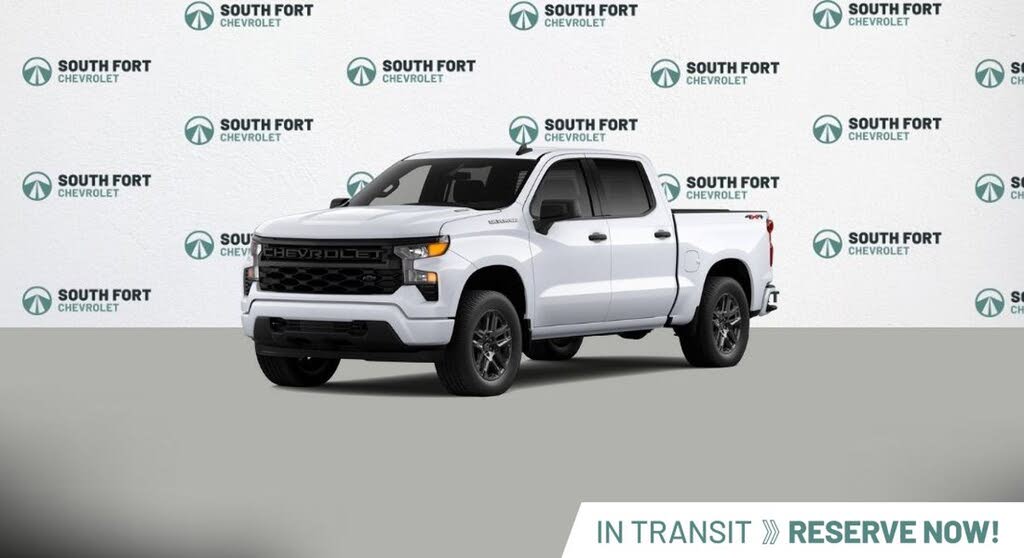 2026 Chevrolet Silverado 1500 Custom Crew Cab 4WD