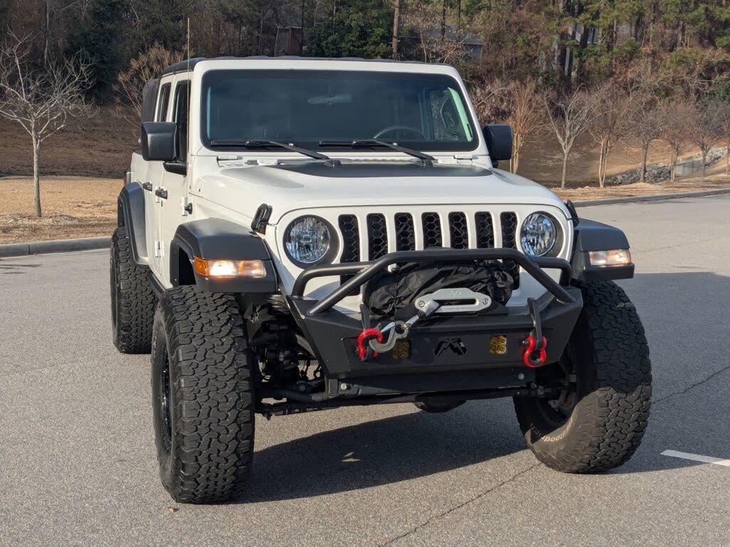 2021 Jeep Gladiator Sport Crew Cab 4WD