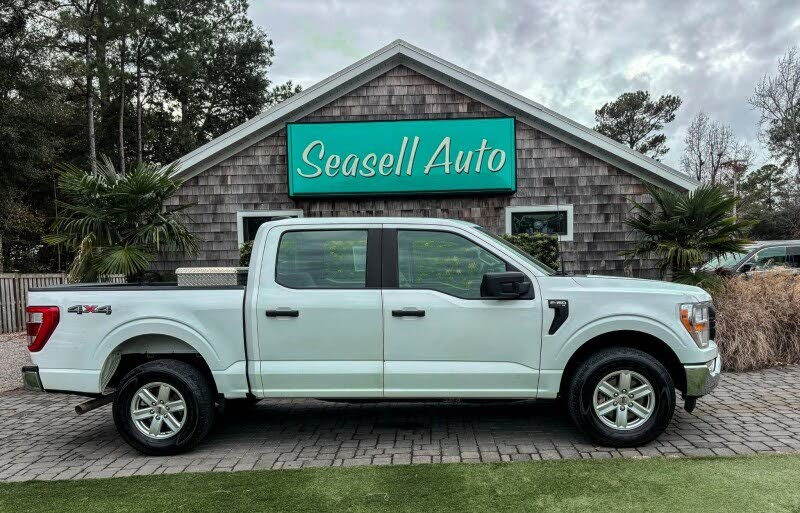 2022 Ford F-150 XL SuperCrew 4WD