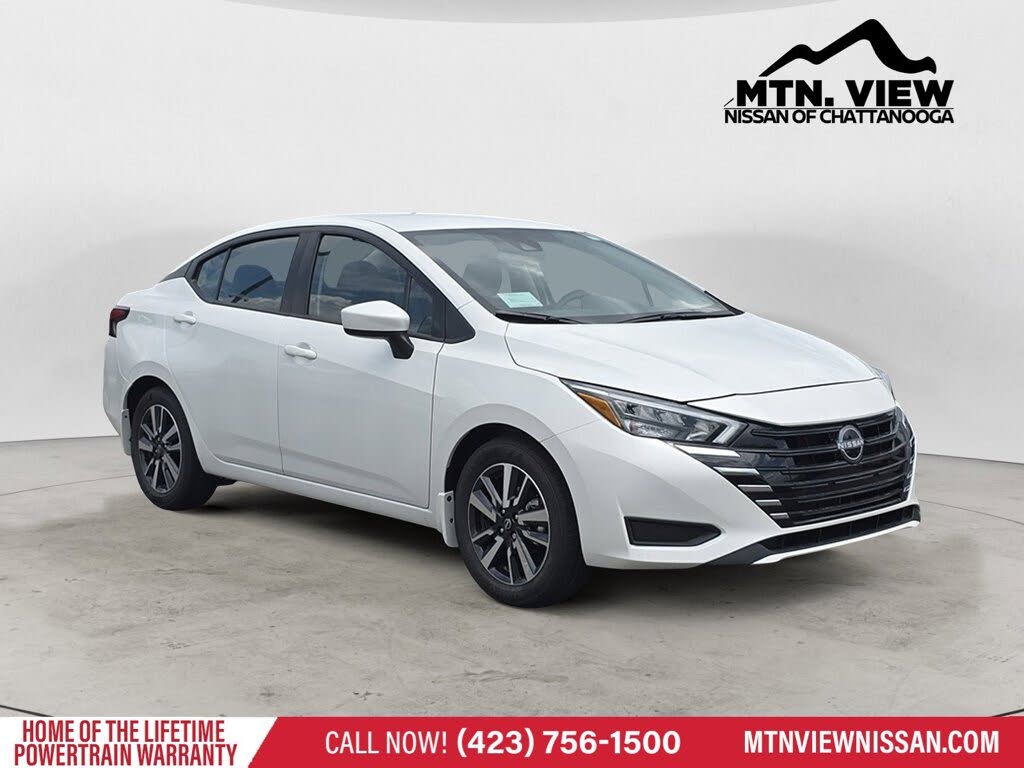 2025 Nissan Versa SV FWD