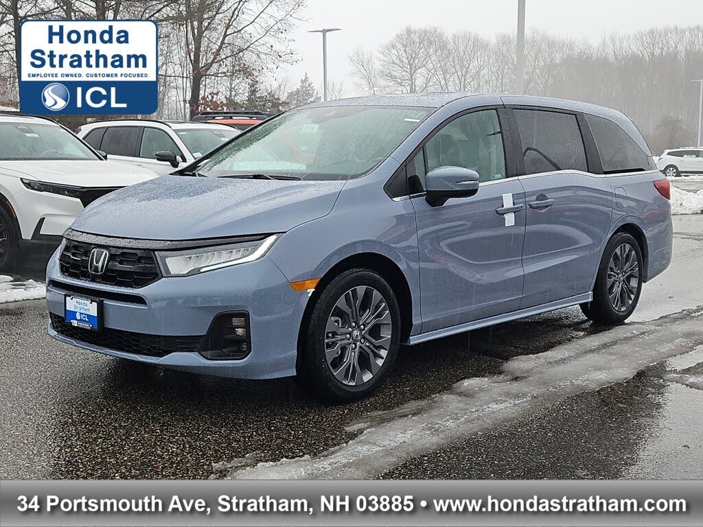 2026 Honda Odyssey Touring FWD