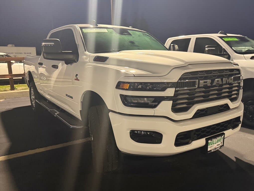 2026 RAM 2500 Big Horn Crew Cab 4WD