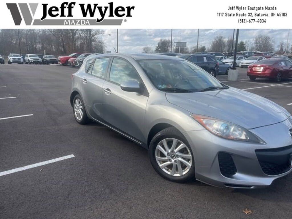 2013 Mazda MAZDA3 i Grand Touring Hatchback