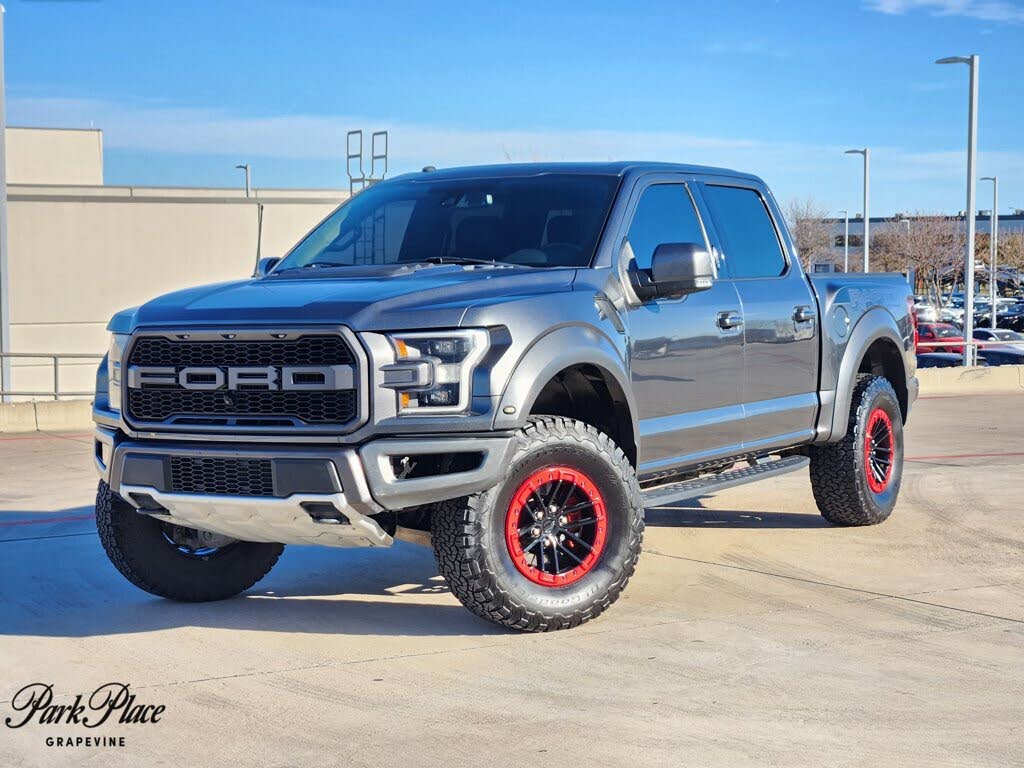 2018 Ford F-150 Raptor SuperCrew 4WD