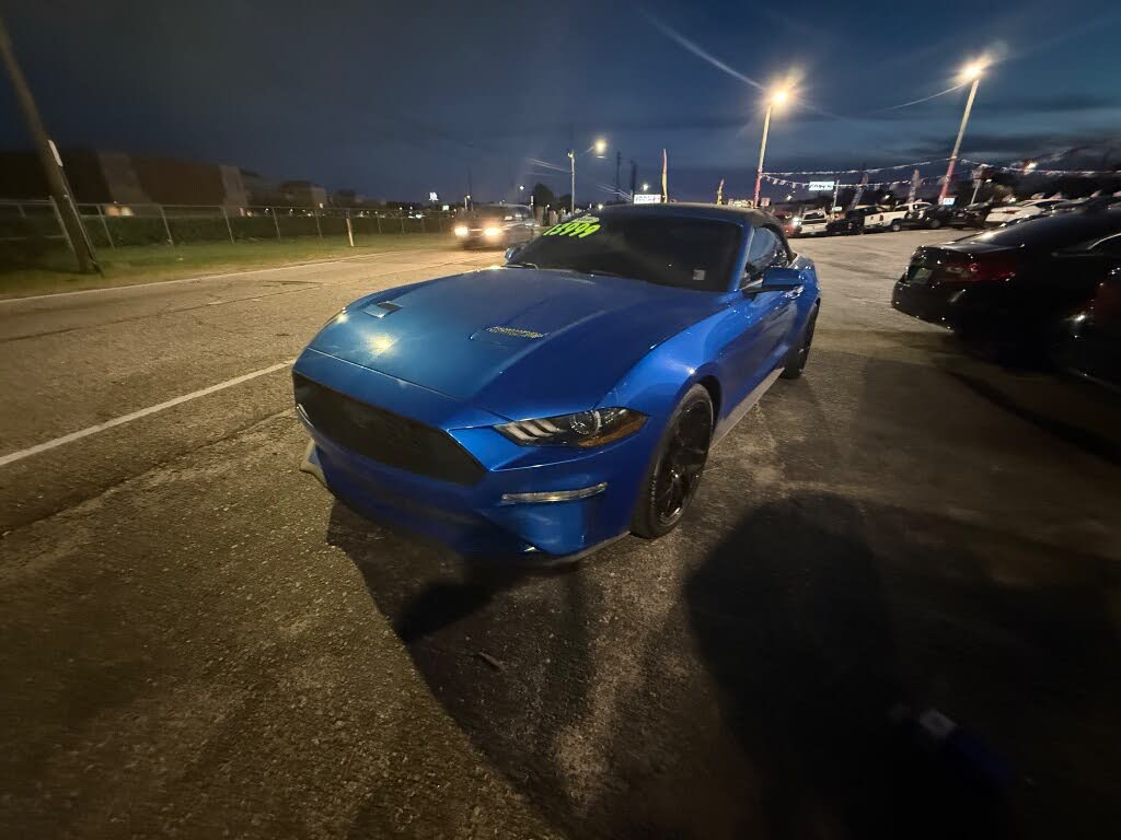 2019 Ford Mustang EcoBoost Convertible RWD